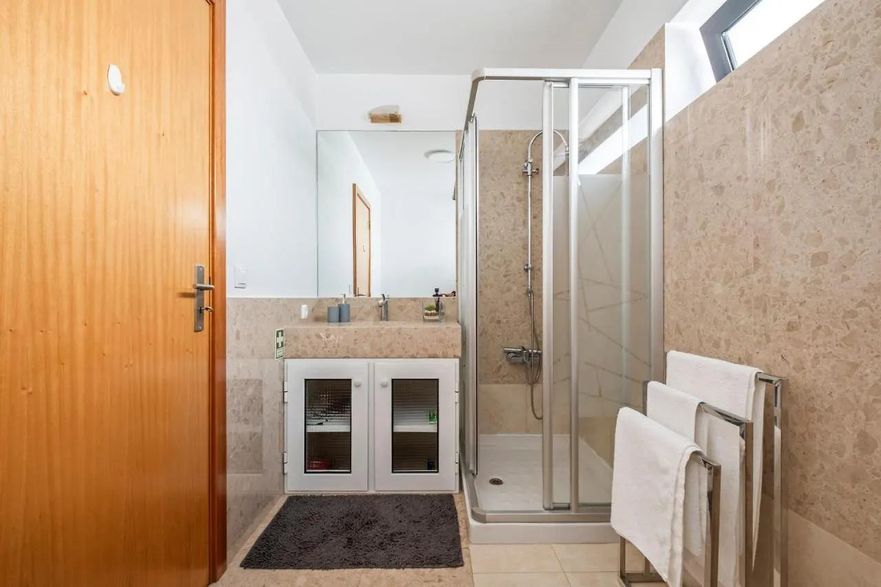 Edu Flat Apartment Machico  Machico (Madeira)